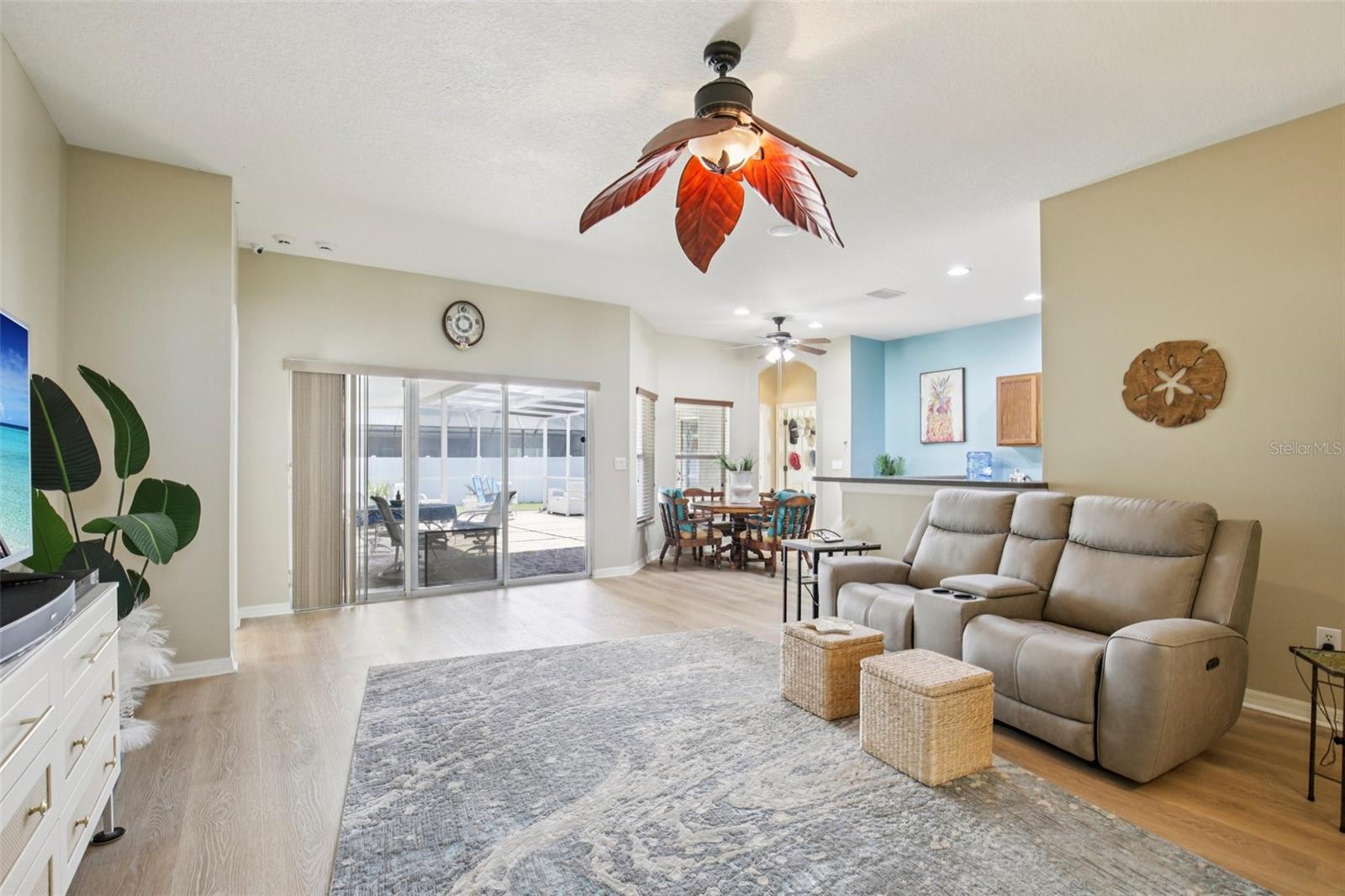 319 19TH ST NW, RUSKIN, FL, 33570