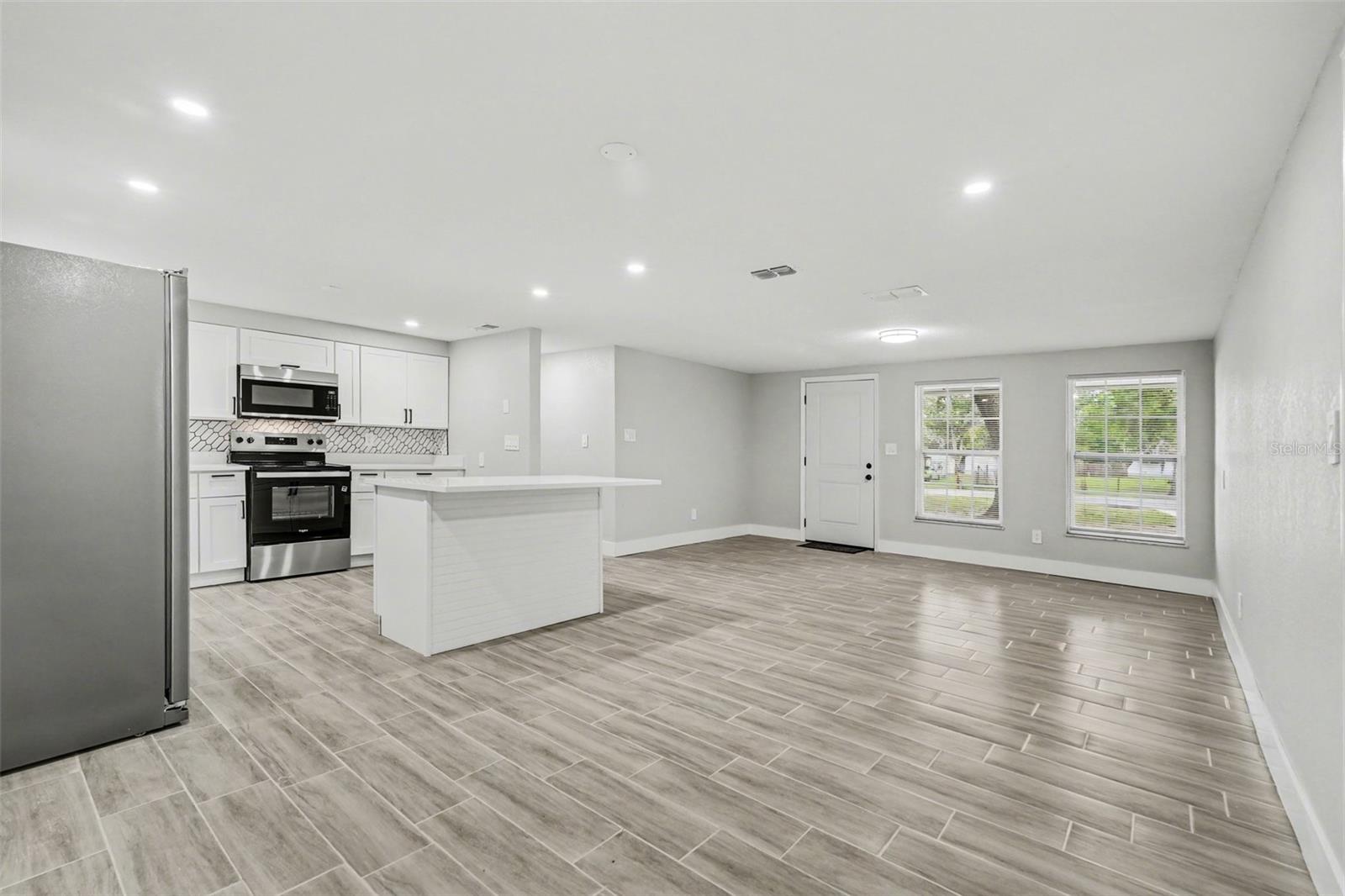 7310 FORT KING RD, ZEPHYRHILLS, FL, 33541