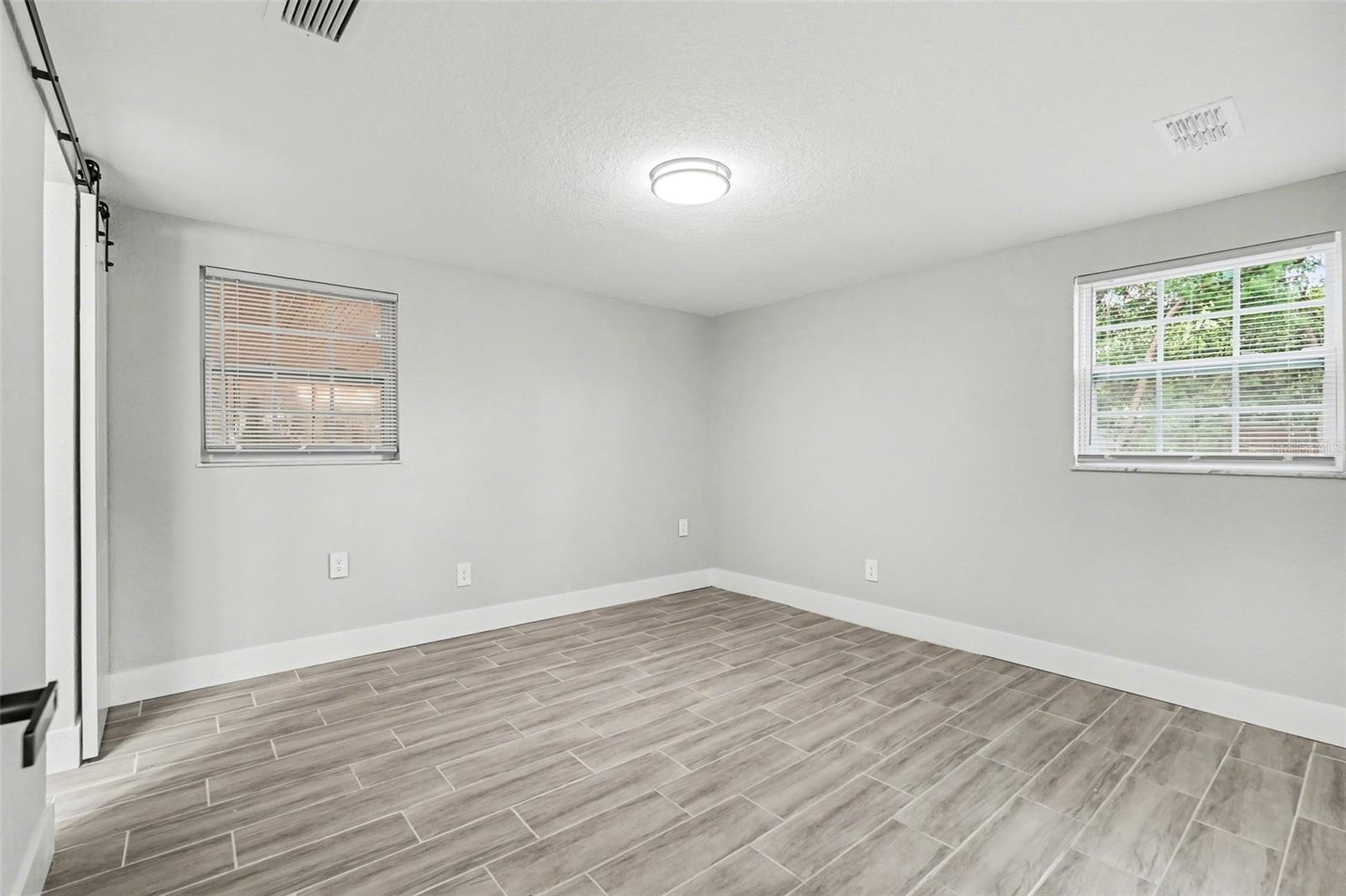 7310 FORT KING RD, ZEPHYRHILLS, FL, 33541