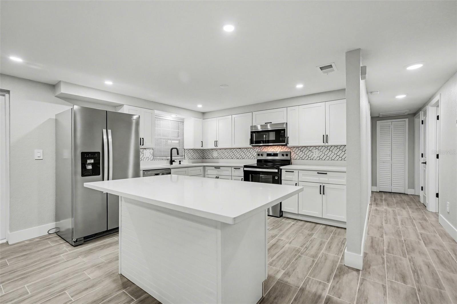 7310 FORT KING RD, ZEPHYRHILLS, FL, 33541