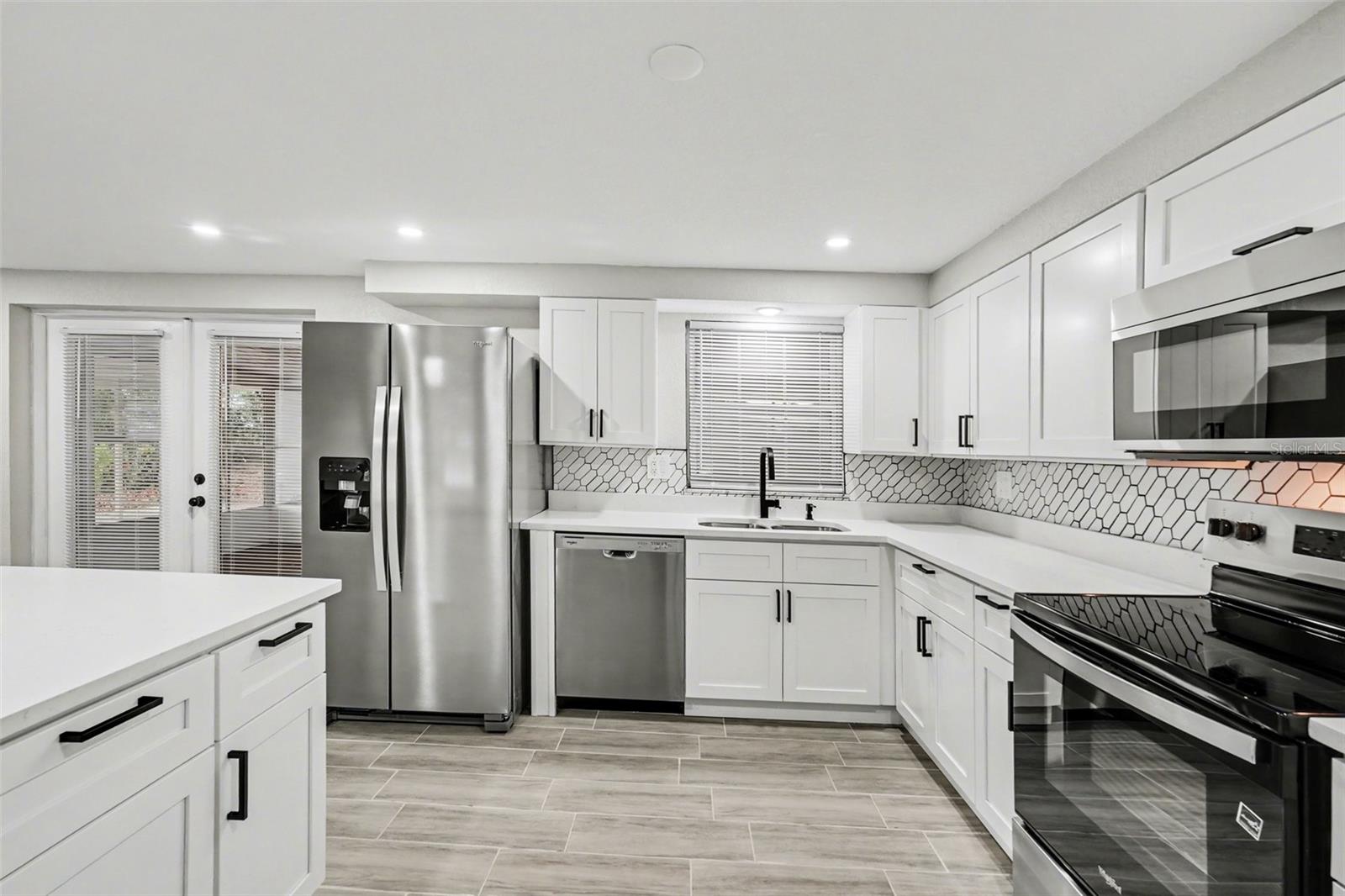 7310 FORT KING RD, ZEPHYRHILLS, FL, 33541