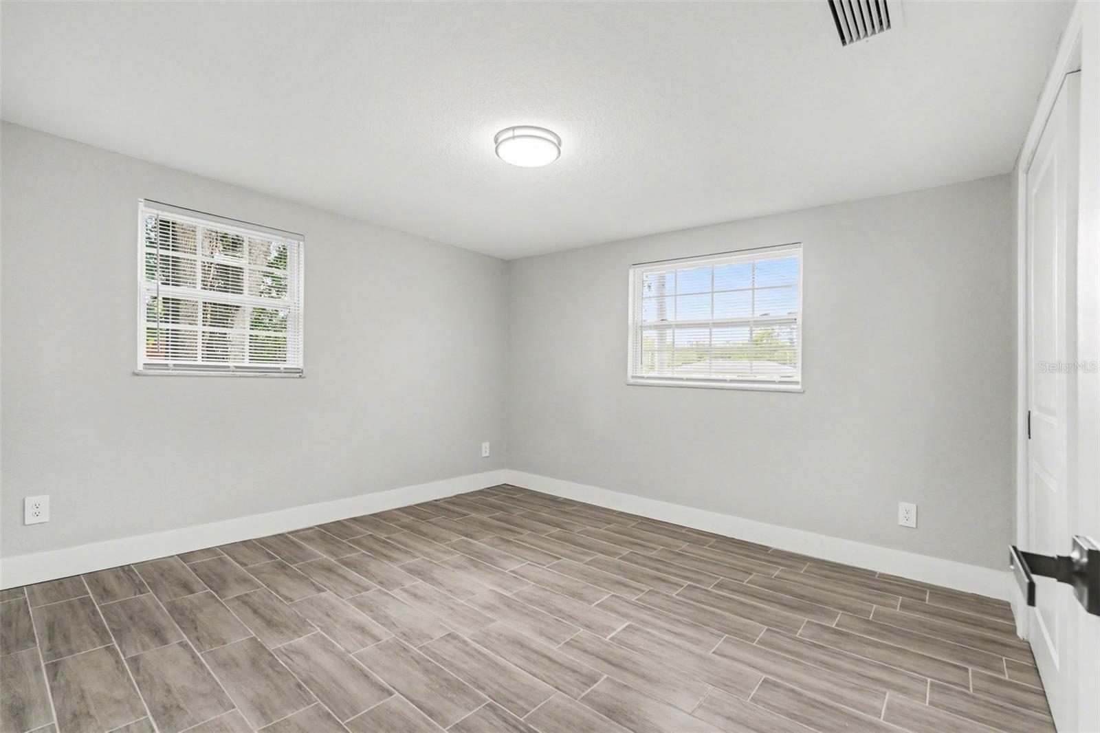 7310 FORT KING RD, ZEPHYRHILLS, FL, 33541