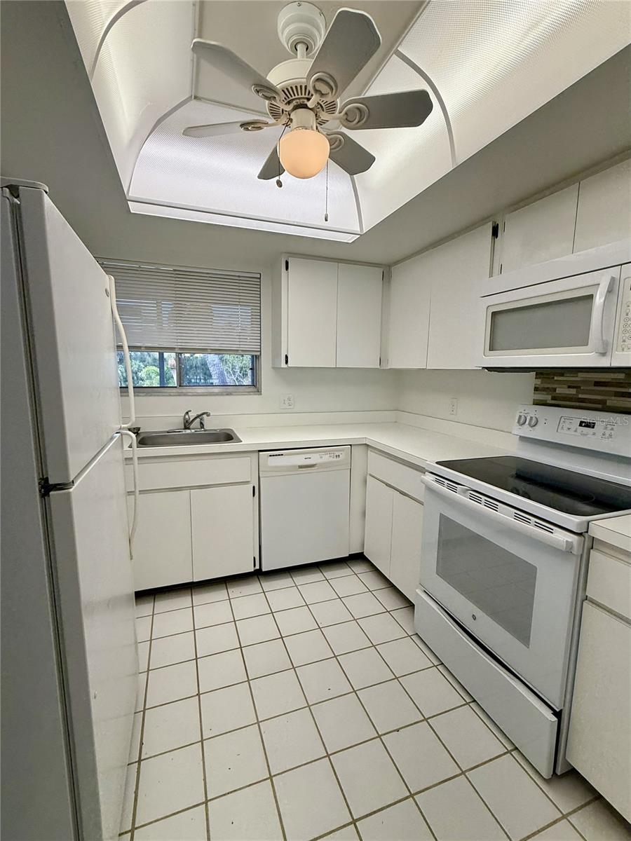 731 MANATEE AVE #731, HOLMES BEACH, FL, 34217