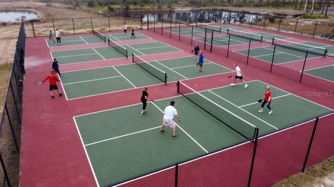 94 CEDAR CIR E, LAKE WALES, FL, 33898