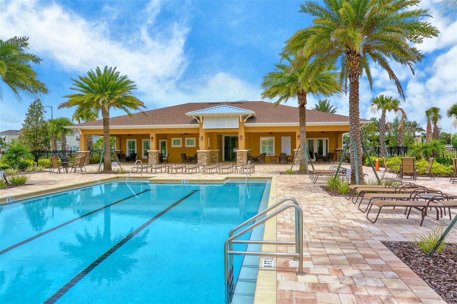 11824 MEADOWGATE PL, BRADENTON, FL, 34211