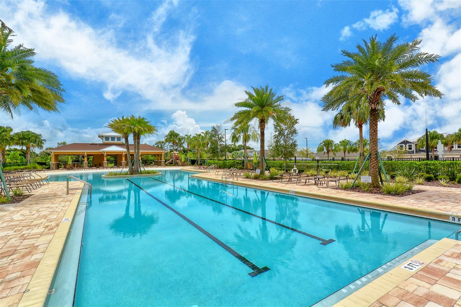 11824 MEADOWGATE PL, BRADENTON, FL, 34211