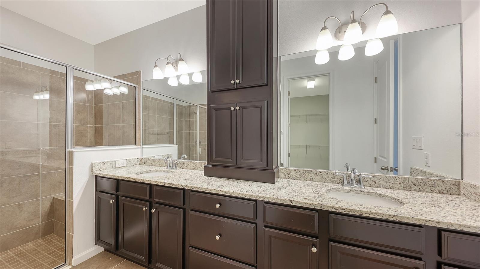 11824 MEADOWGATE PL, BRADENTON, FL, 34211