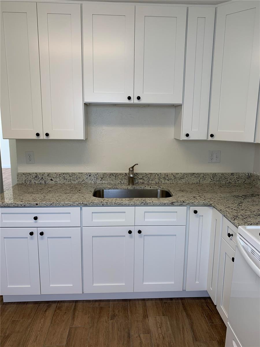 127 E KENTUCKY AVE, DELAND, FL, 32724