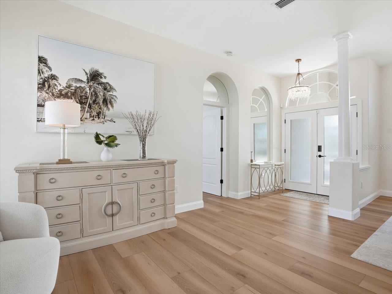 109 16TH ST, BELLEAIR BEACH, FL, 33786