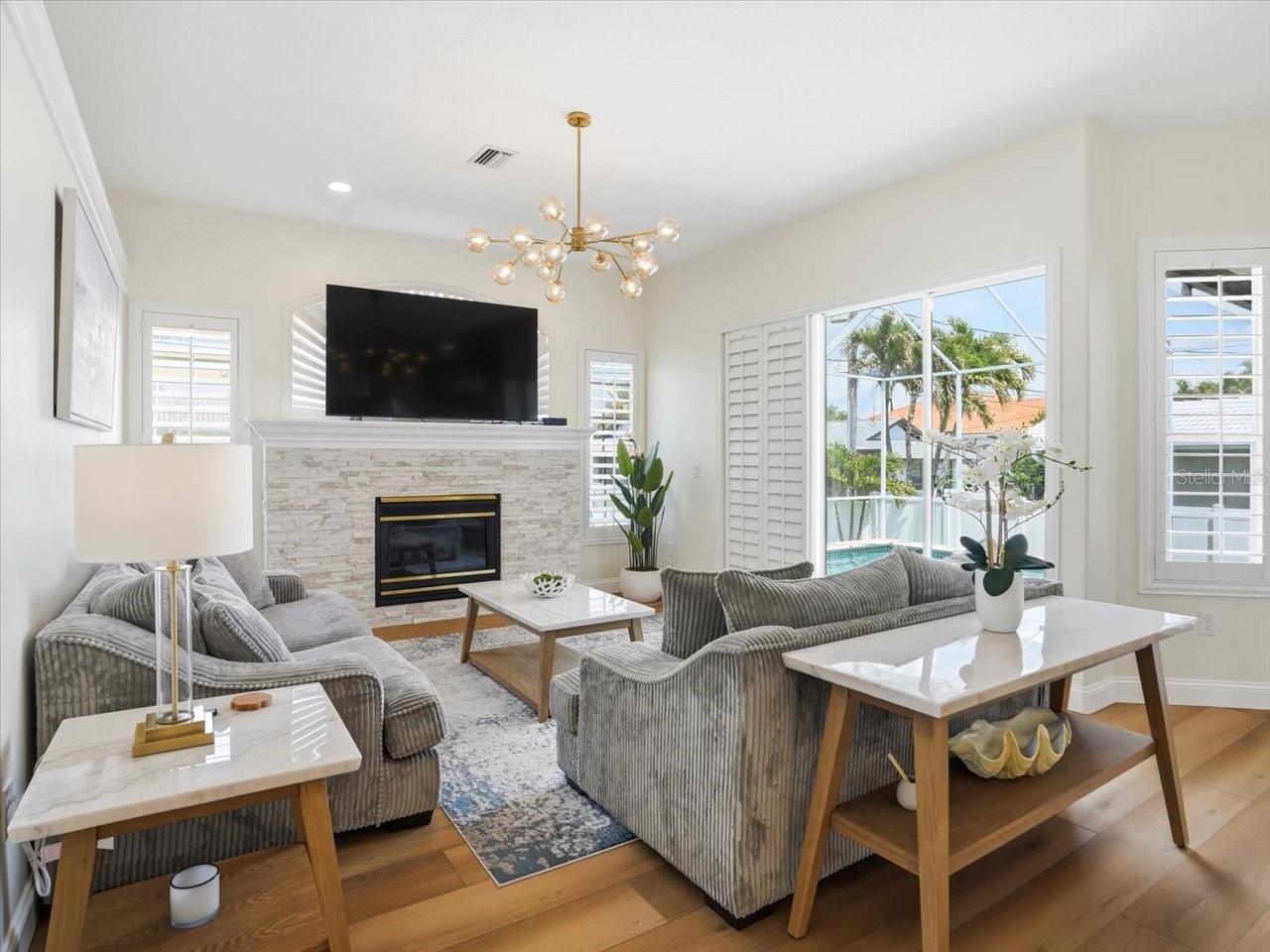 109 16TH ST, BELLEAIR BEACH, FL, 33786