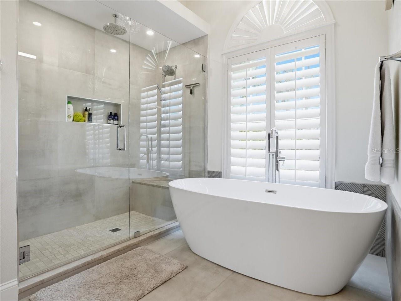 109 16TH ST, BELLEAIR BEACH, FL, 33786