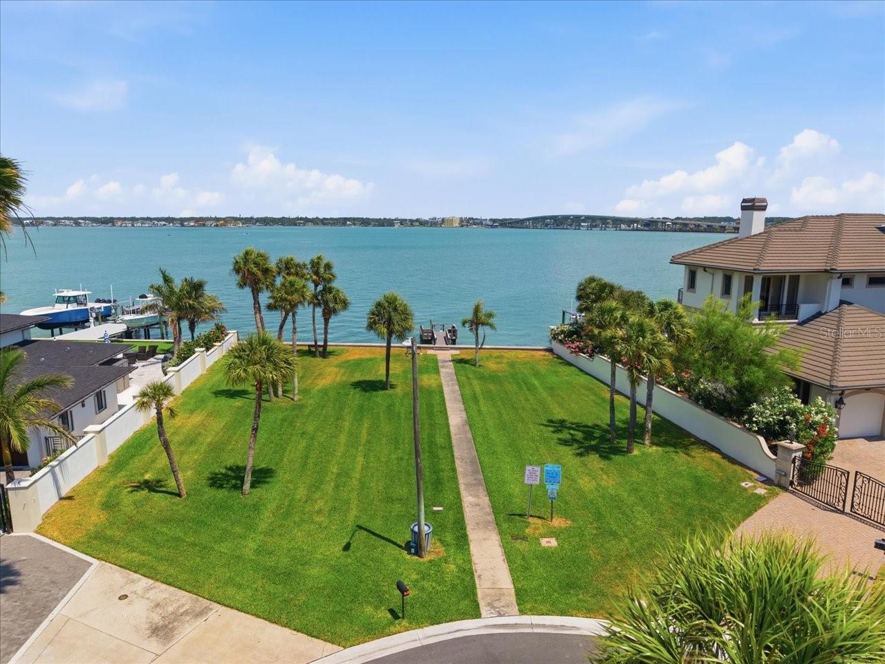 109 16TH ST, BELLEAIR BEACH, FL, 33786