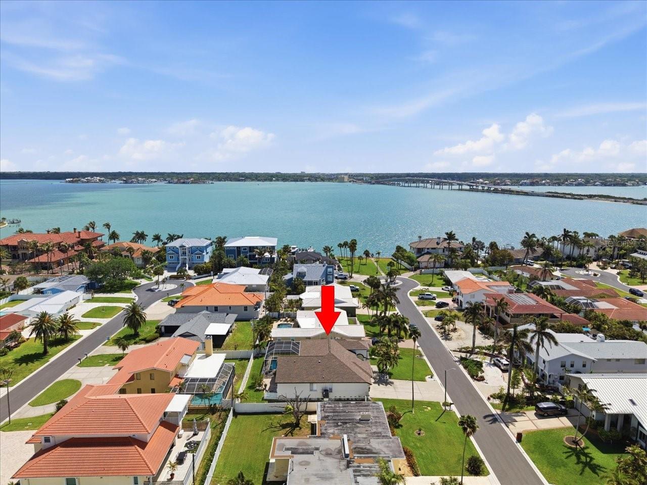 109 16TH ST, BELLEAIR BEACH, FL, 33786