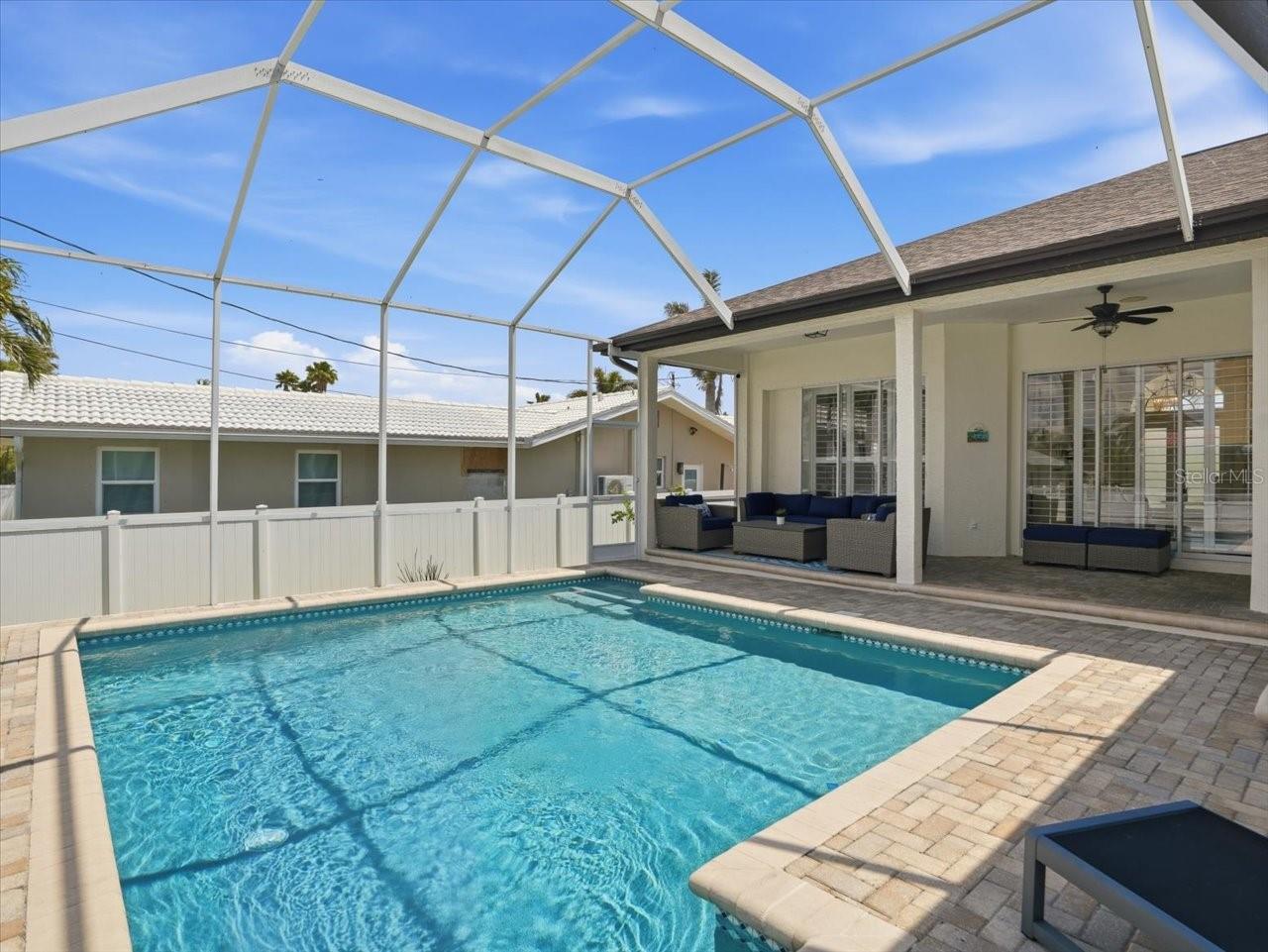 109 16TH ST, BELLEAIR BEACH, FL, 33786