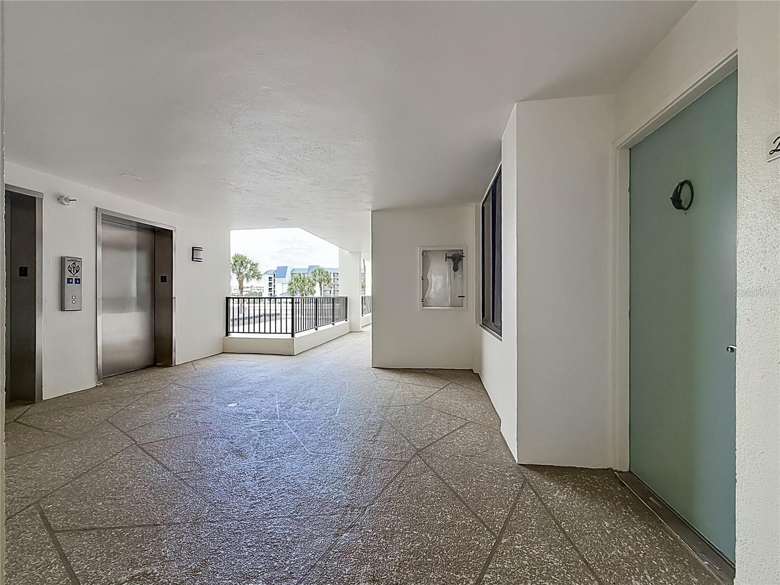 7100 SUNSET WAY #207, ST PETE BEACH, FL, 33706