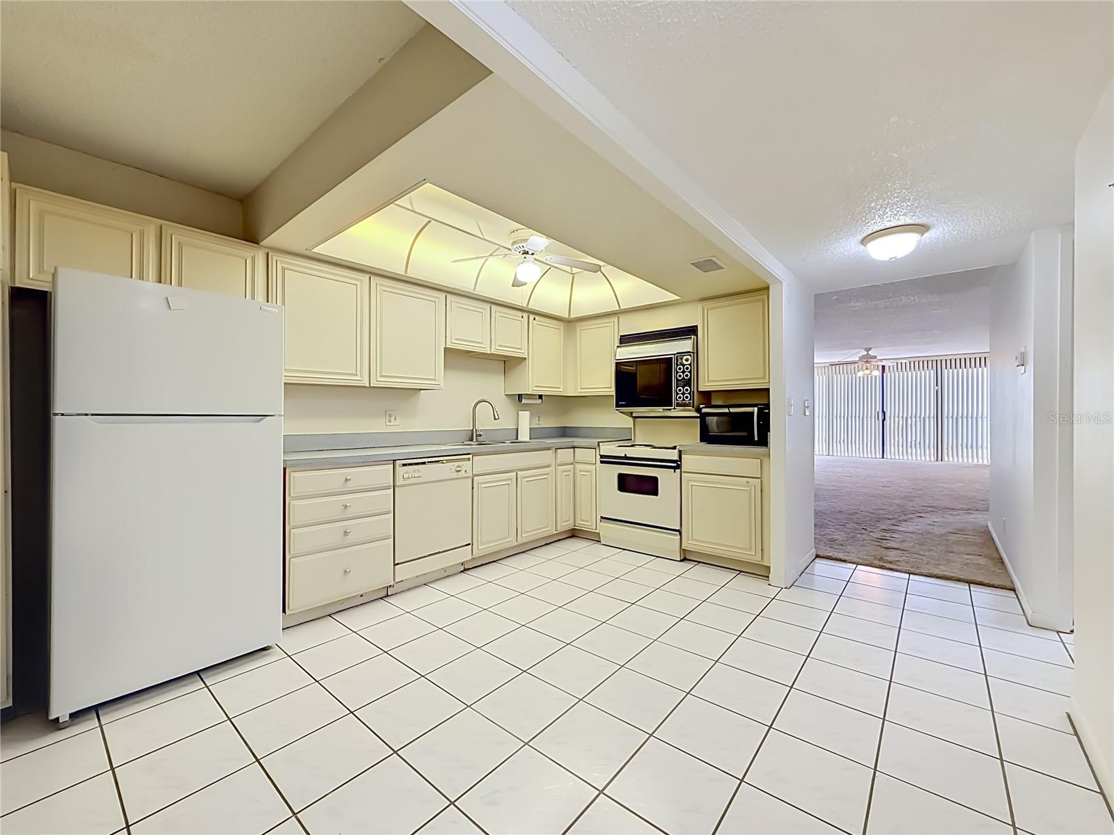 7100 SUNSET WAY #207, ST PETE BEACH, FL, 33706