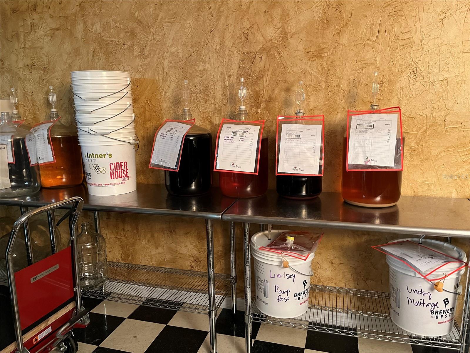 13185 SPRING HILL DRIVE, SPRING HILL, FL, 34609