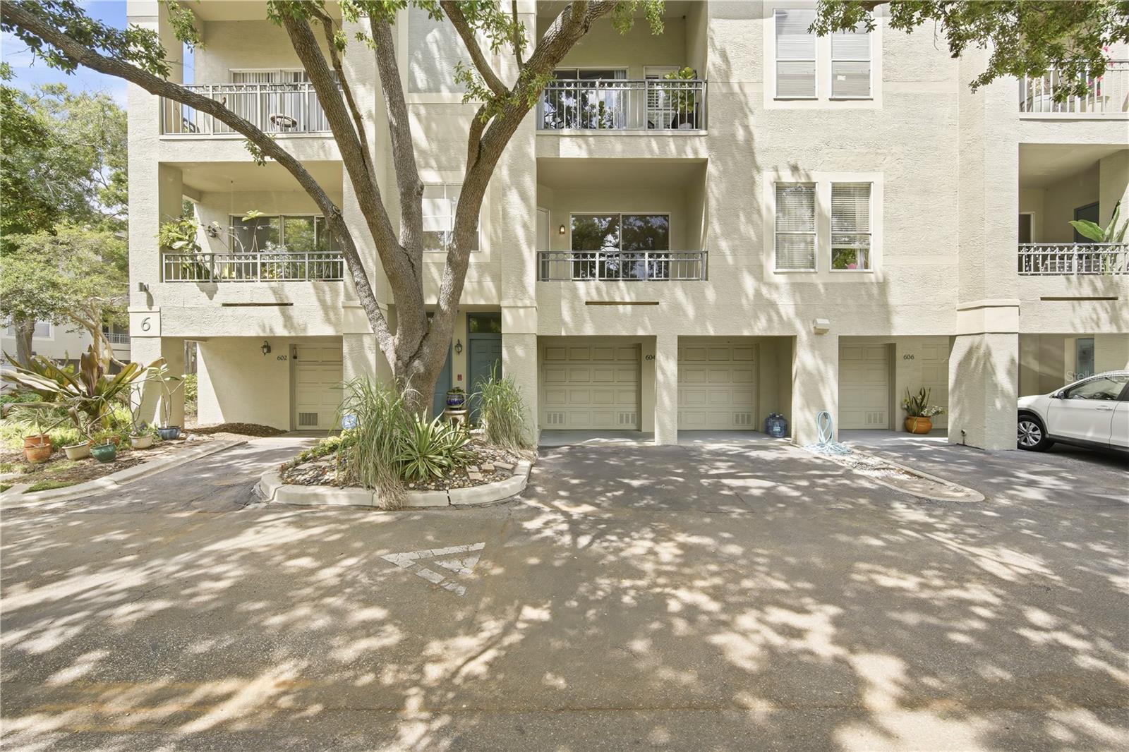 604 SEASCAPE WAY, TAMPA, FL, 33602