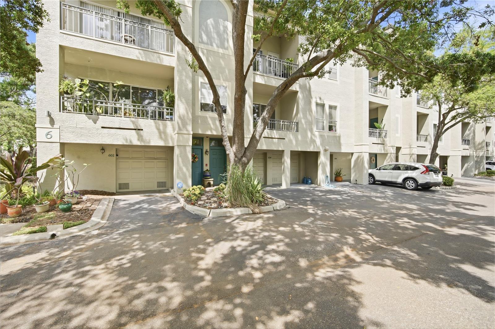 604 SEASCAPE WAY, TAMPA, FL, 33602