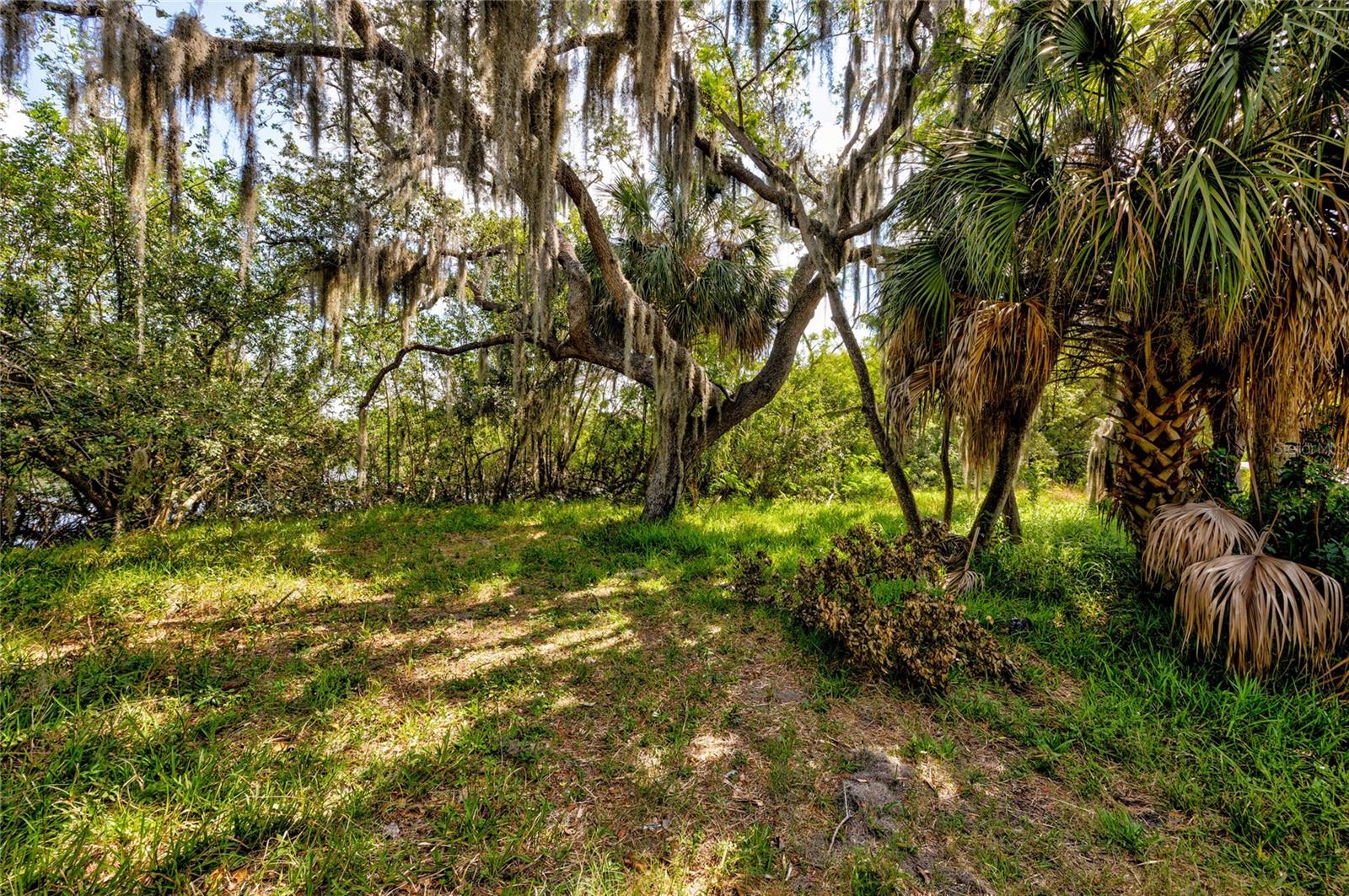 102 DICKMAN DR SW, RUSKIN, FL, 33570