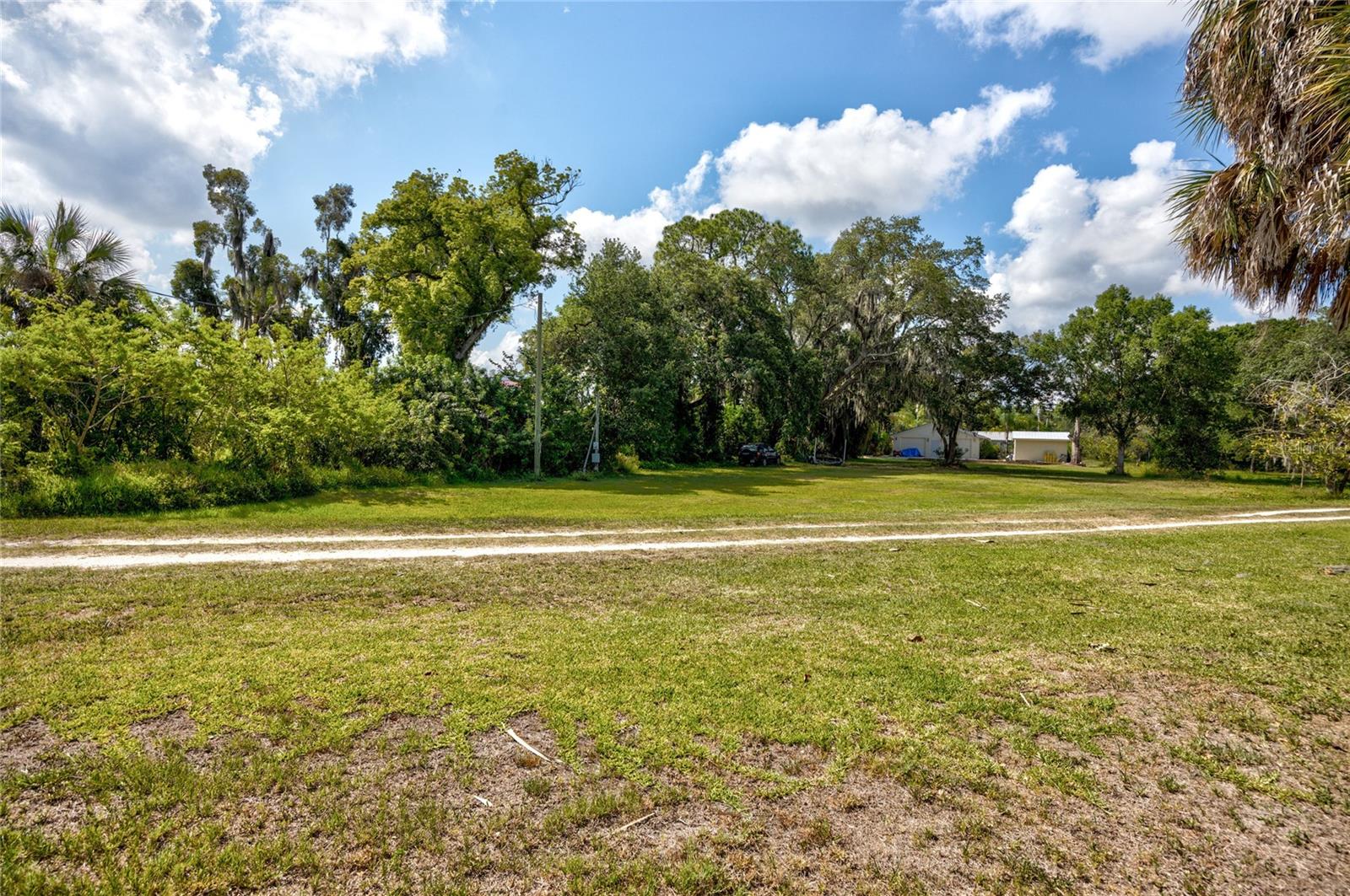 102 DICKMAN DR SW, RUSKIN, FL, 33570