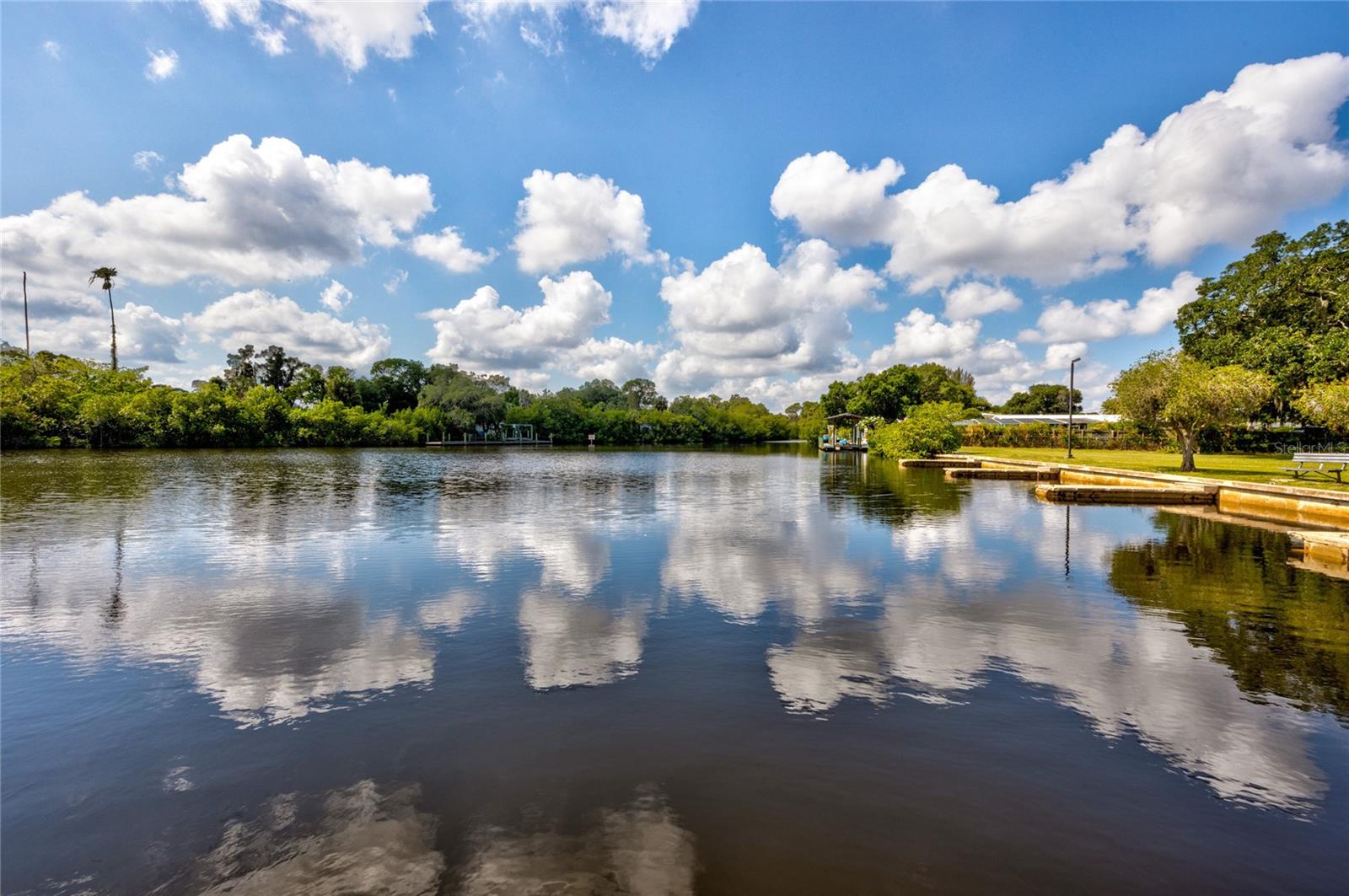102 DICKMAN DR SW, RUSKIN, FL, 33570