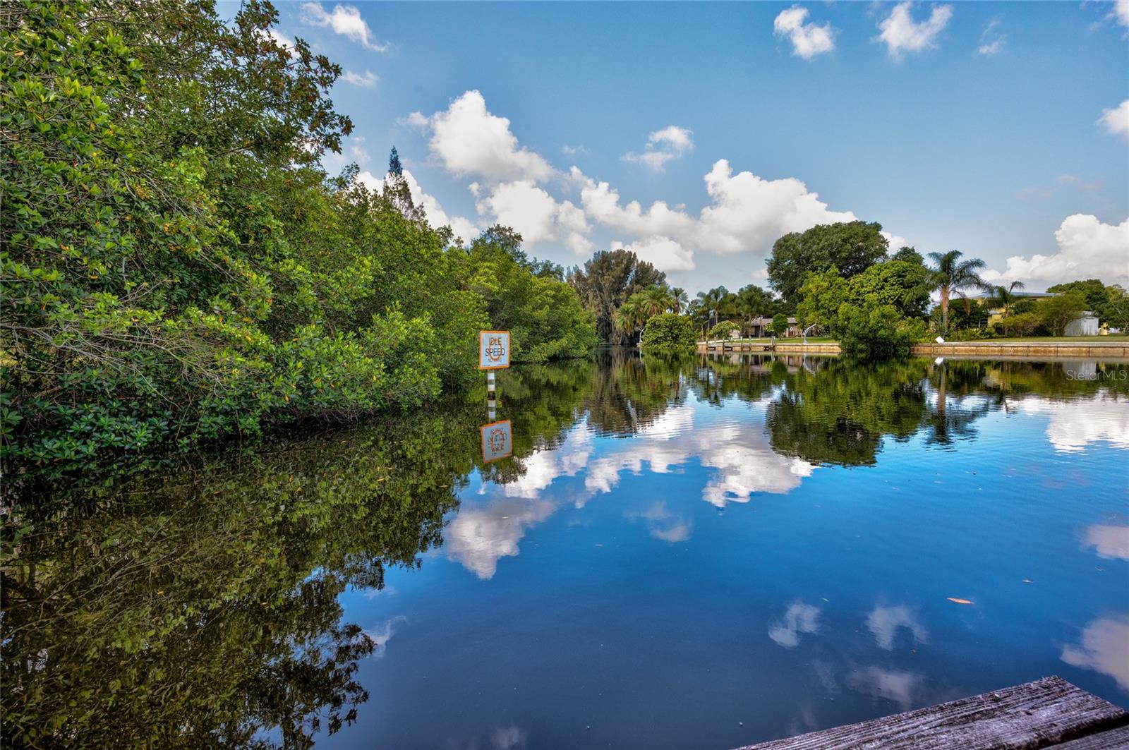 102 DICKMAN DR SW, RUSKIN, FL, 33570
