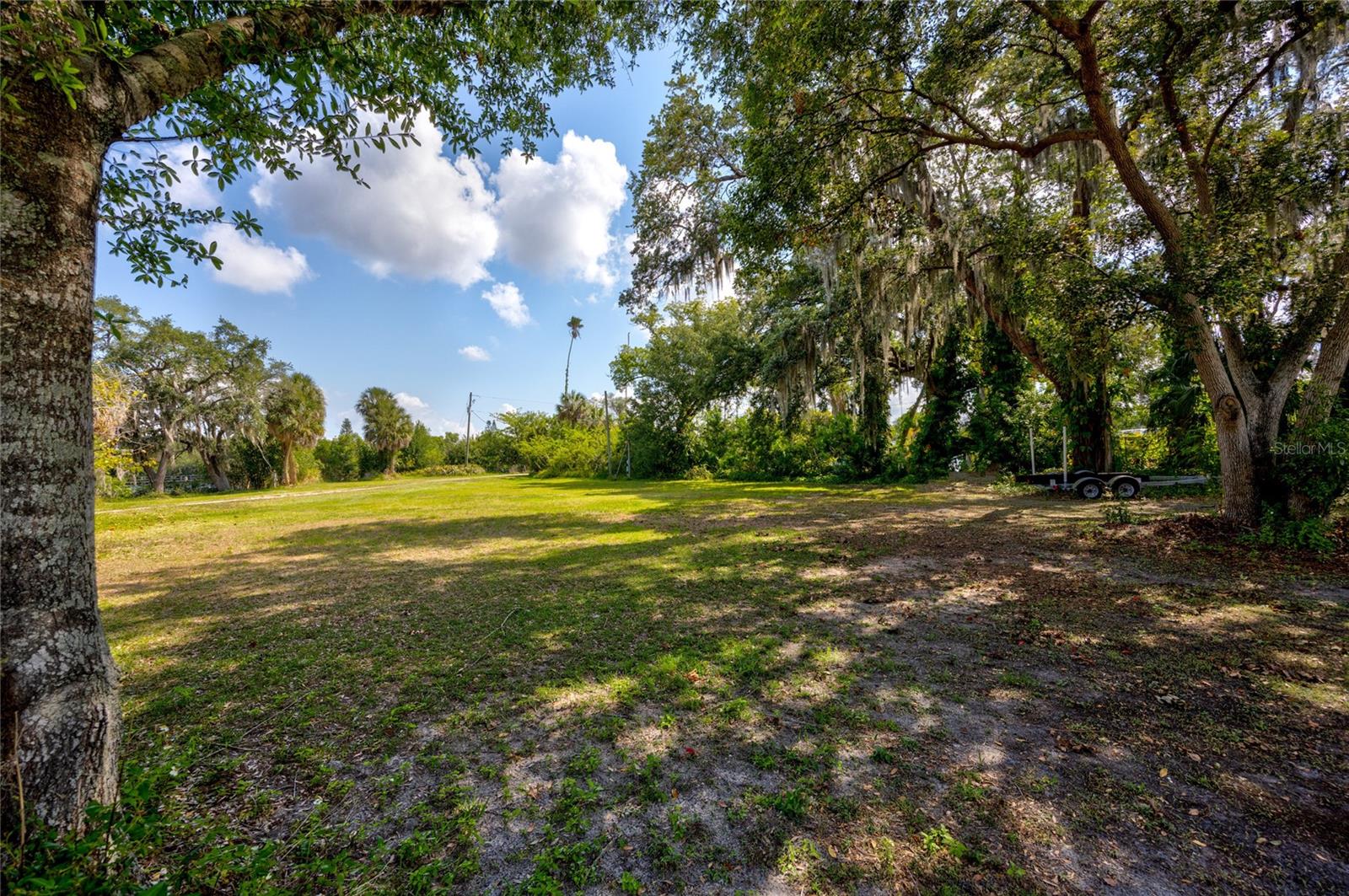 102 DICKMAN DR SW, RUSKIN, FL, 33570