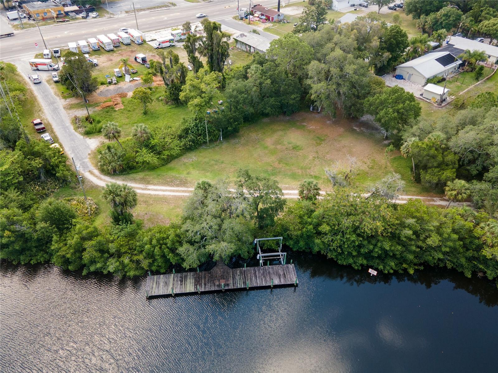 102 DICKMAN DR SW, RUSKIN, FL, 33570