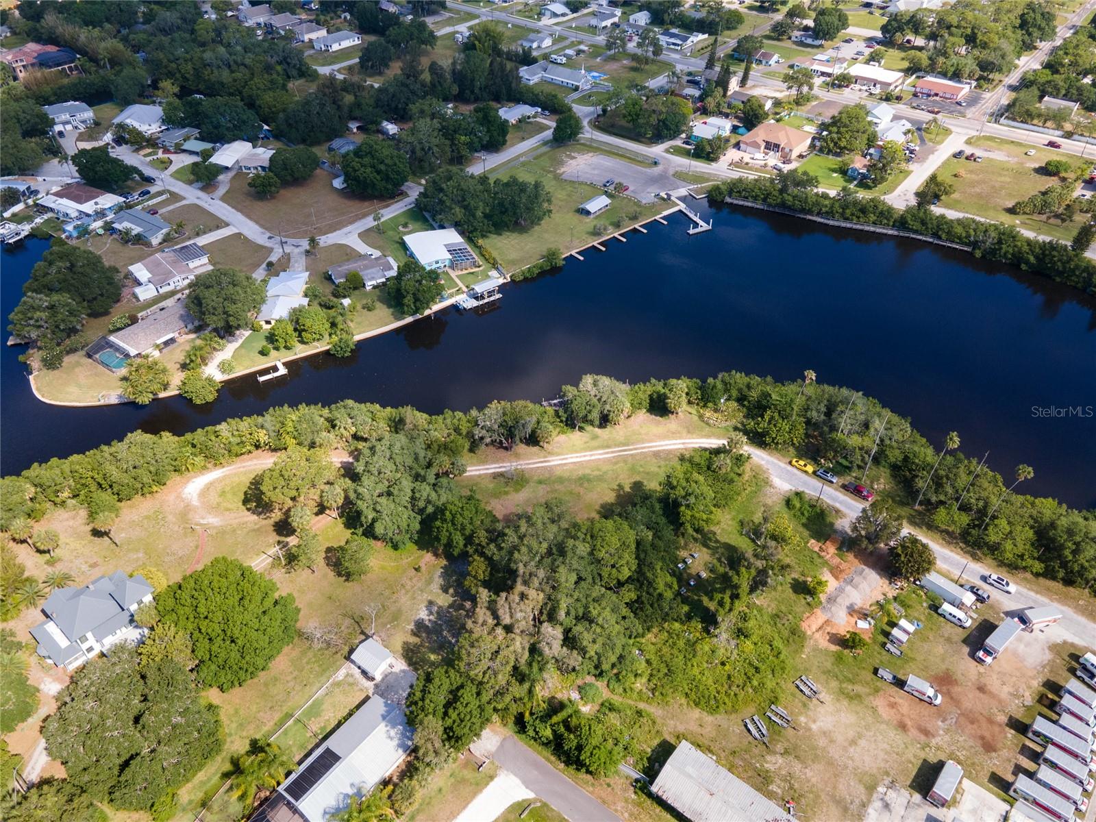 102 DICKMAN DR SW, RUSKIN, FL, 33570
