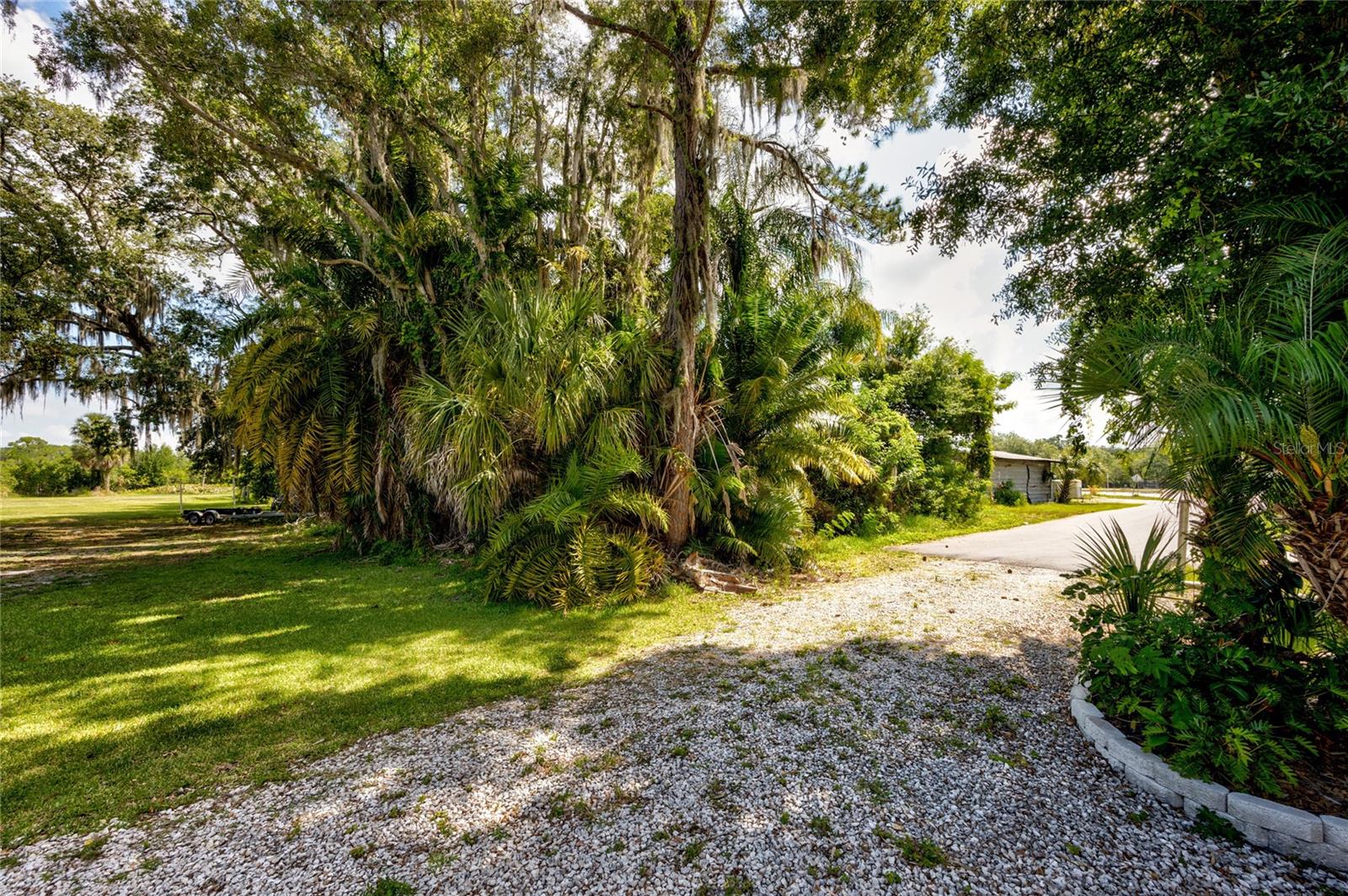102 DICKMAN DR SW, RUSKIN, FL, 33570