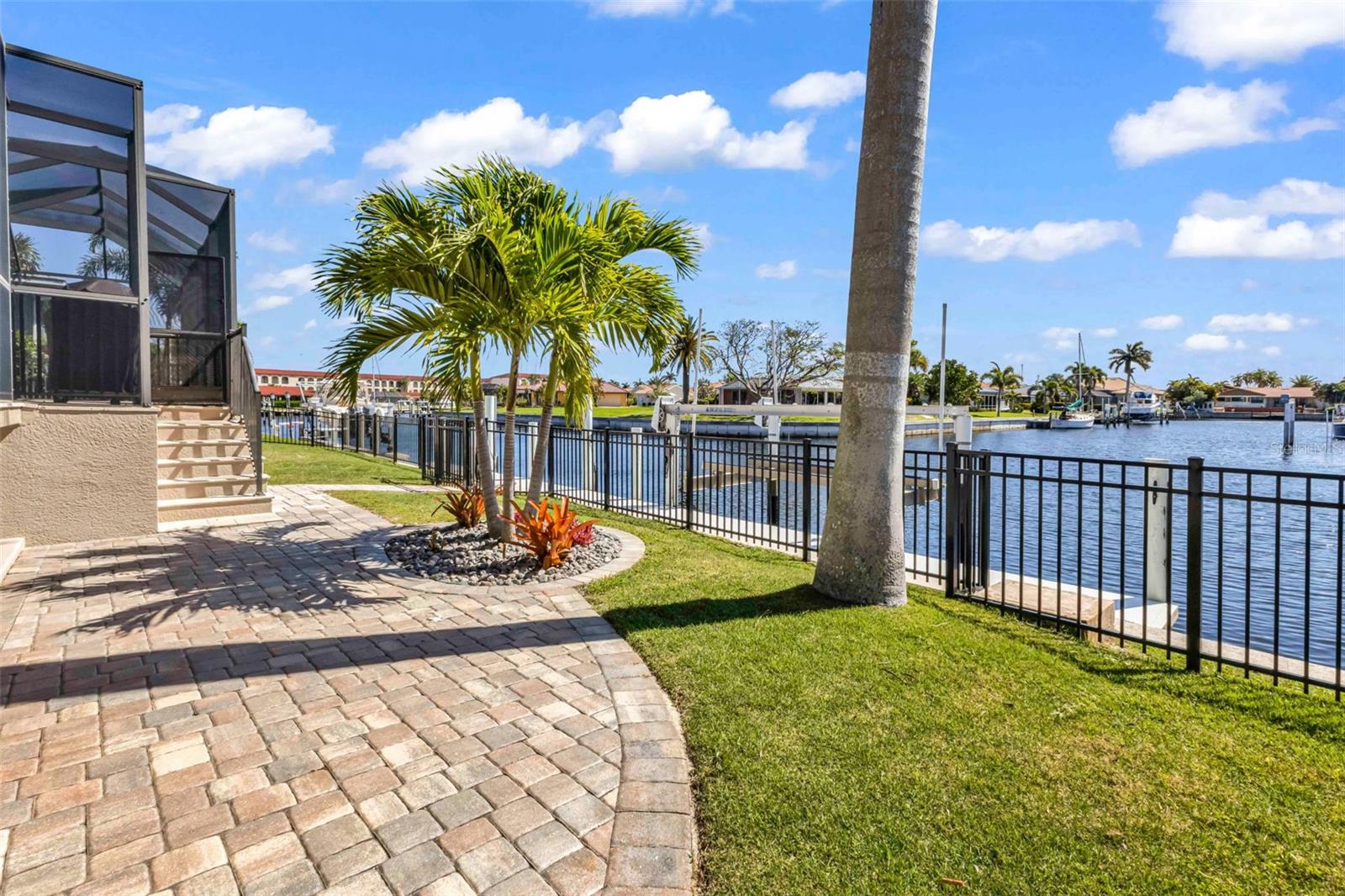 44 COLONY POINT DR, PUNTA GORDA, FL, 33950
