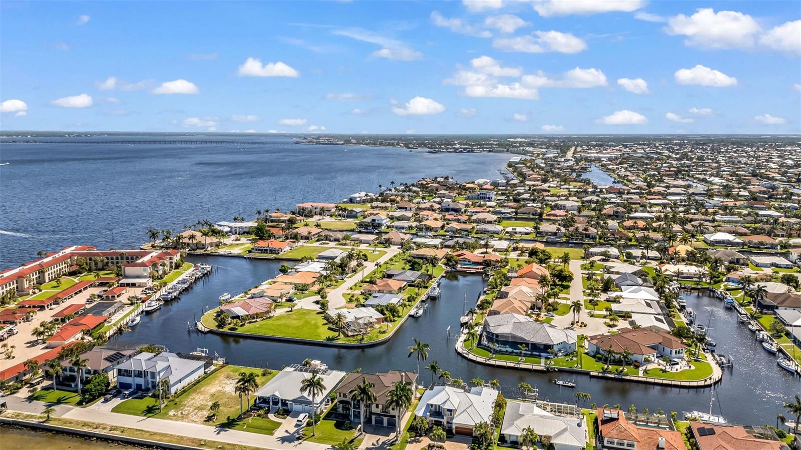 44 COLONY POINT DR, PUNTA GORDA, FL, 33950