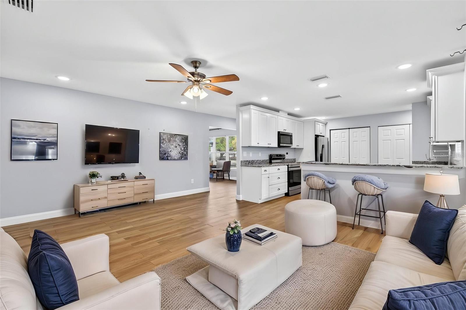 1012 W ADALEE ST, TAMPA, FL, 33603