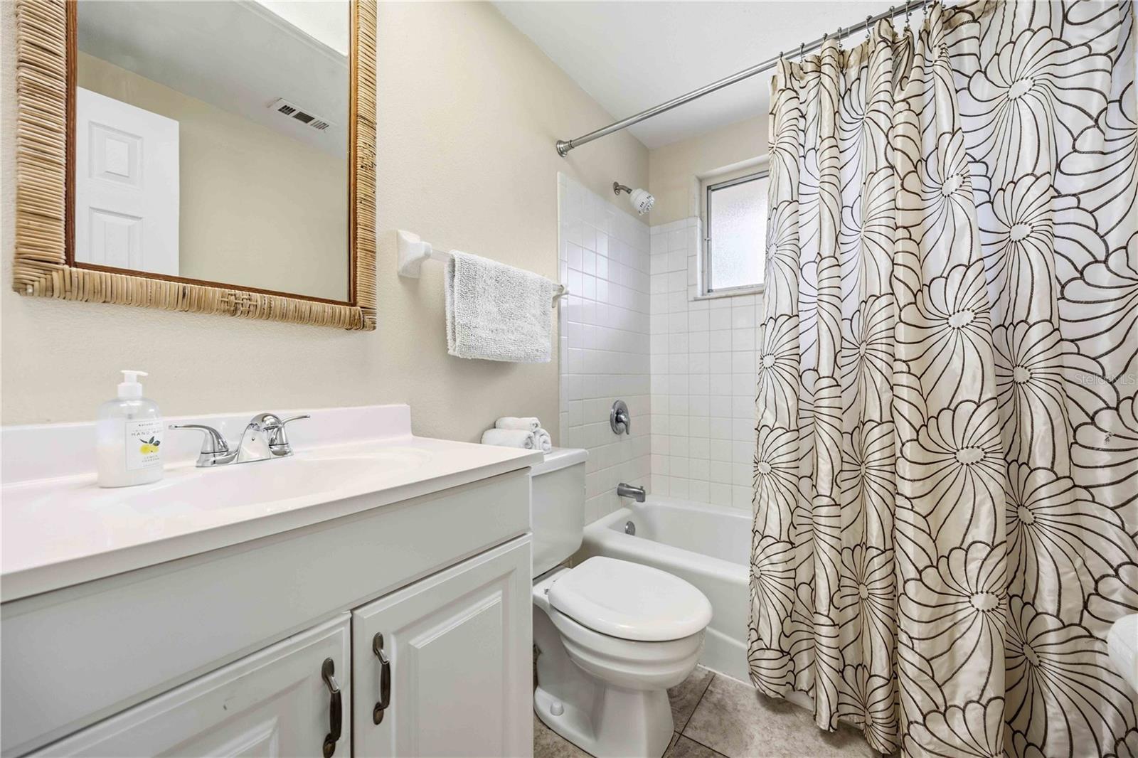 131 DARTMOUTH RD, VENICE, FL, 34293