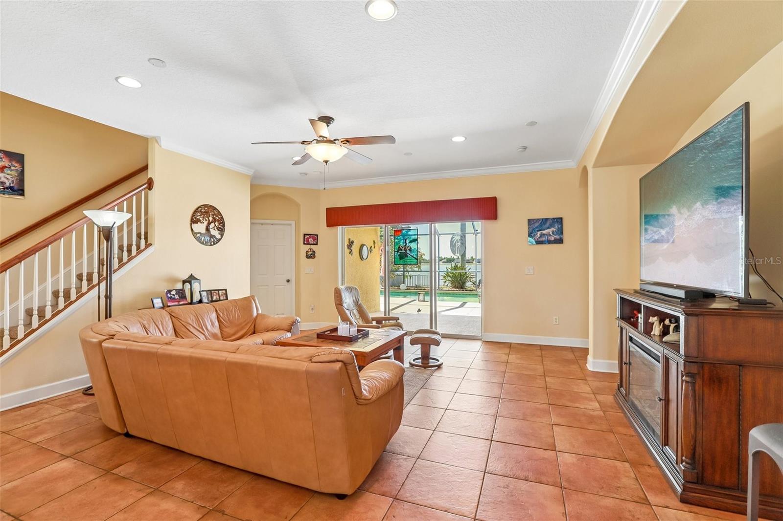 1638 MIRA LAGO CIR, RUSKIN, FL, 33570