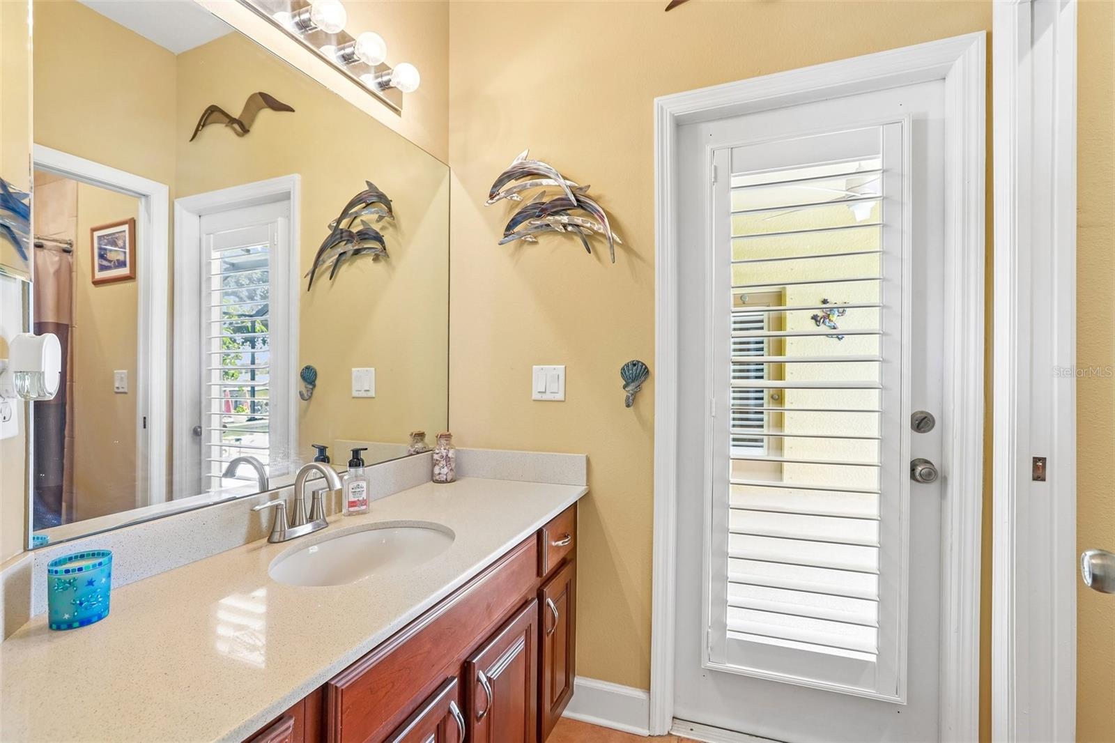 1638 MIRA LAGO CIR, RUSKIN, FL, 33570