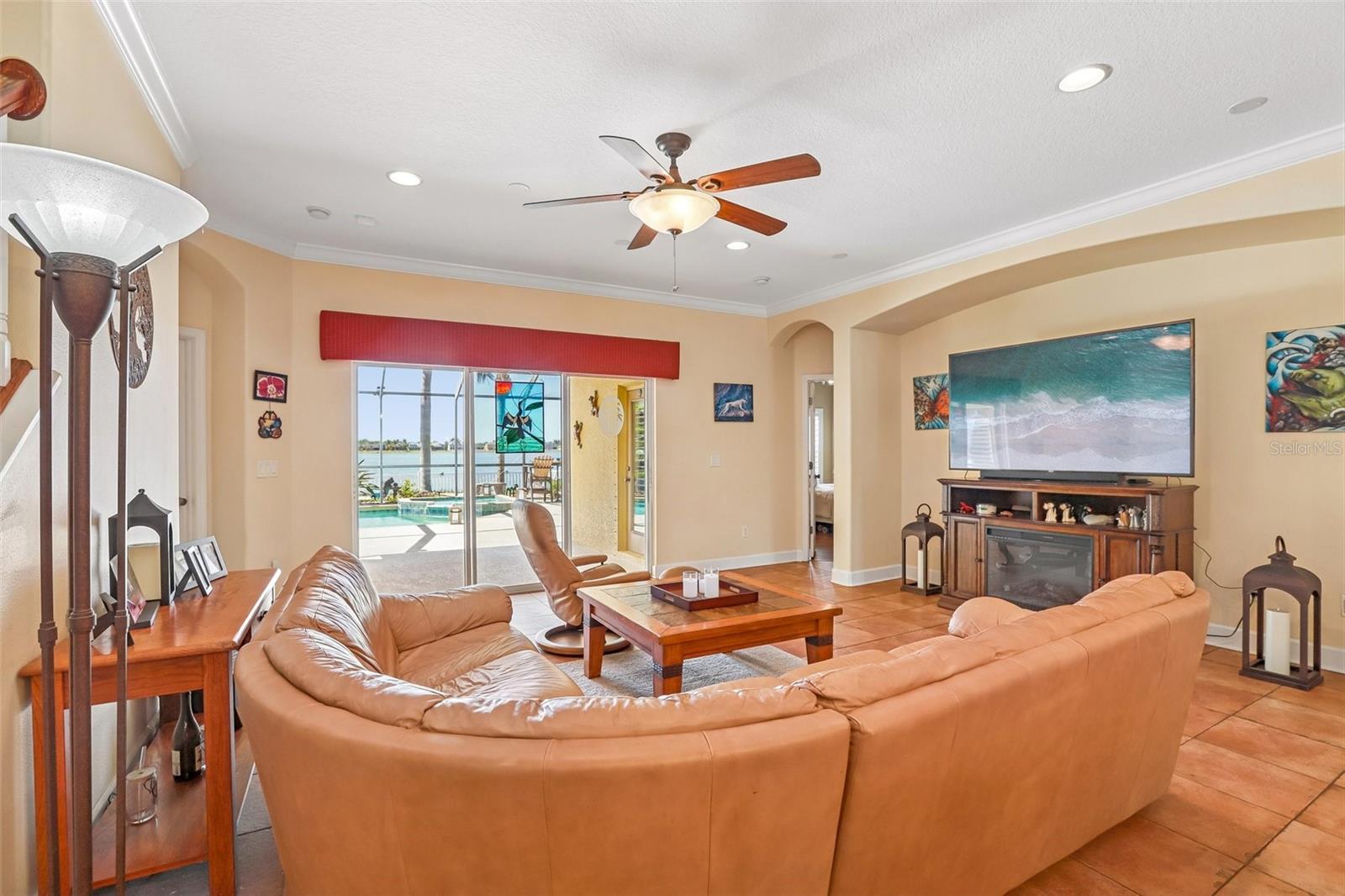 1638 MIRA LAGO CIR, RUSKIN, FL, 33570