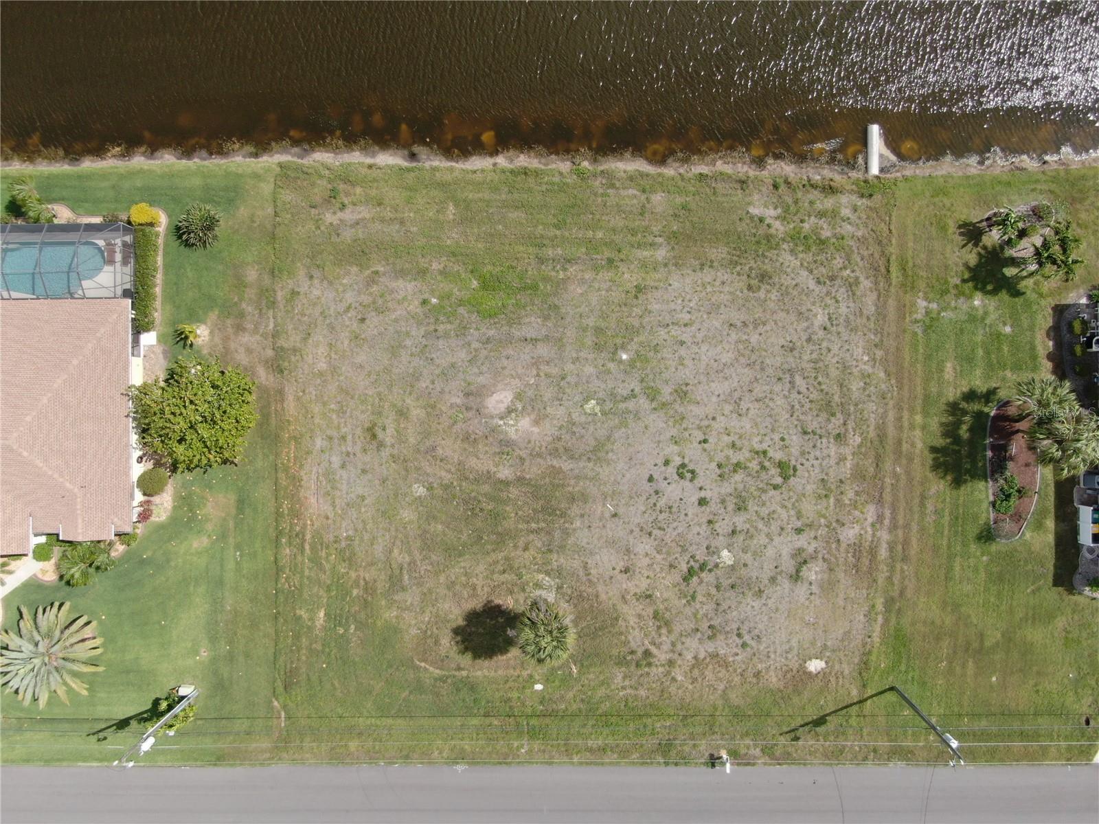 35 & 37 TOURNAMENT RD, ROTONDA WEST, FL, 33947