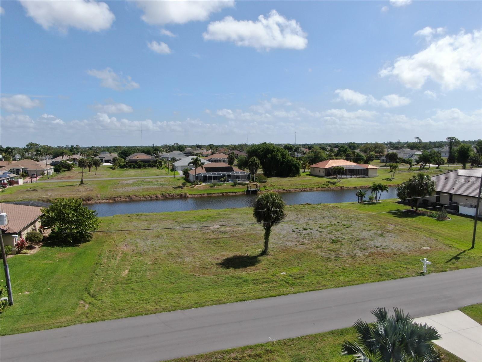 35 & 37 TOURNAMENT RD, ROTONDA WEST, FL, 33947