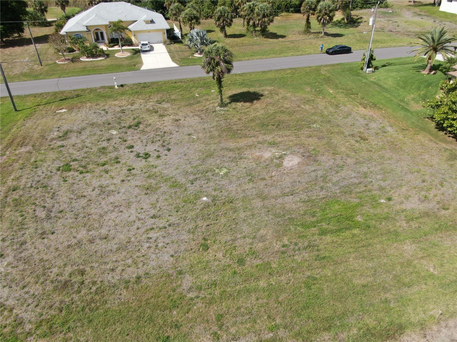 35 & 37 TOURNAMENT RD, ROTONDA WEST, FL, 33947