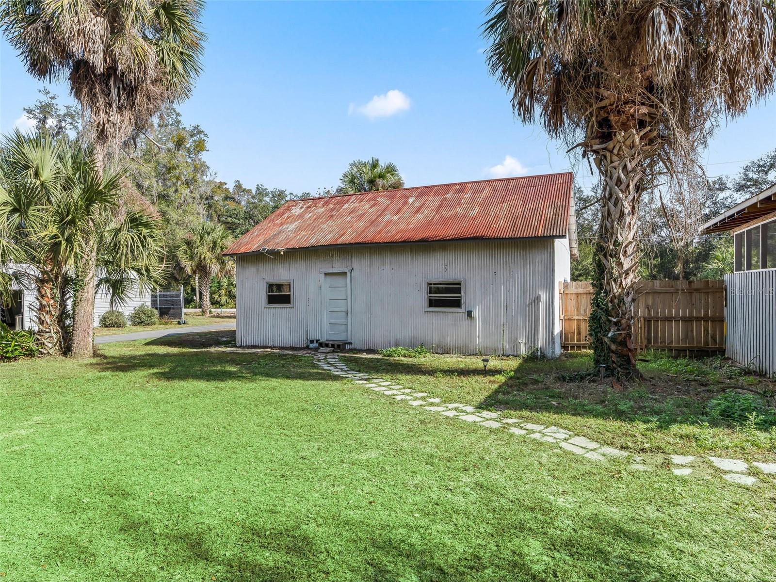 10487 SE HIGHWAY 42, SUMMERFIELD, FL, 34491