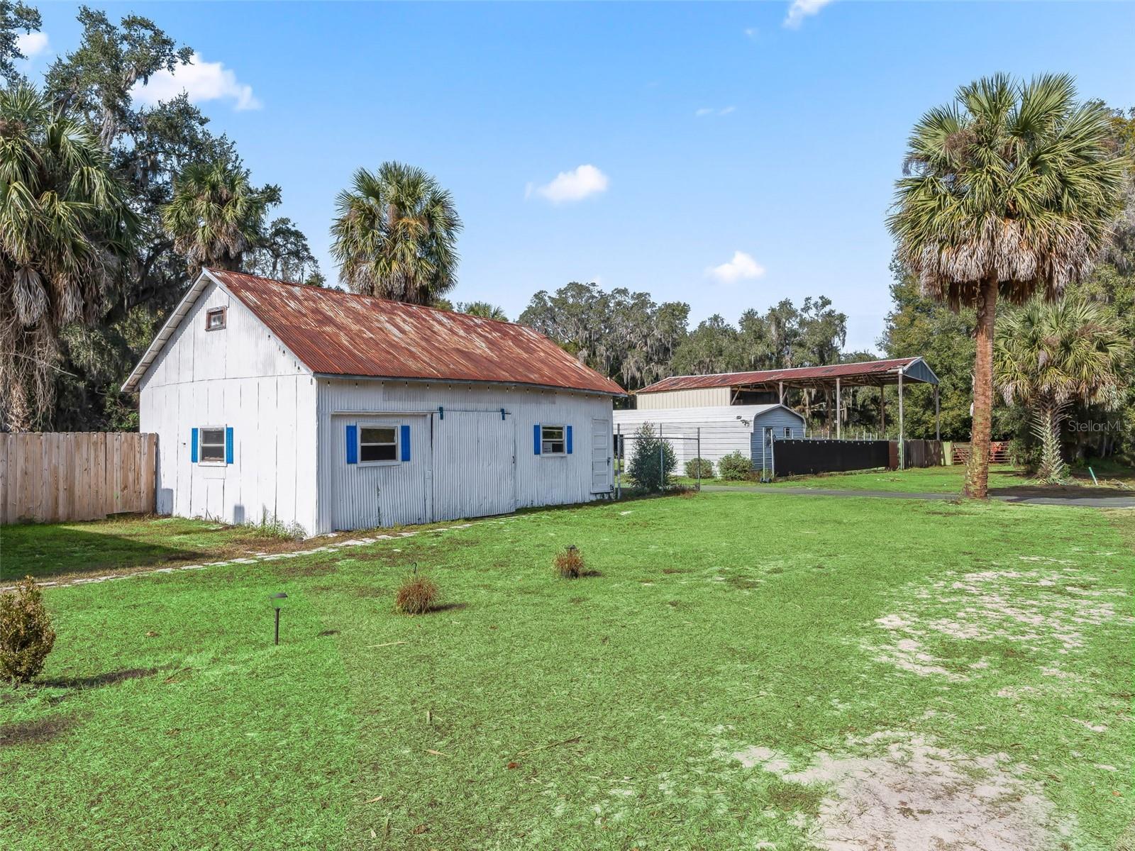 10487 SE HIGHWAY 42, SUMMERFIELD, FL, 34491