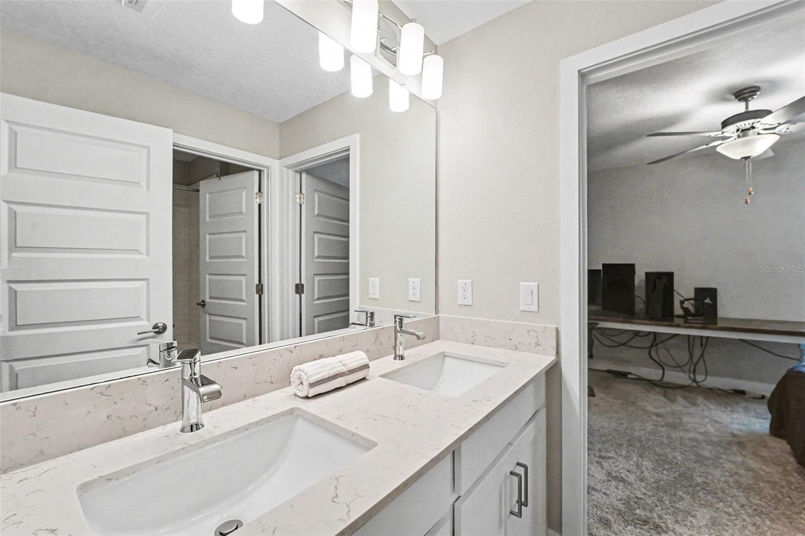 9625 WILD BEGONIA LOOP, LAND O LAKES, FL, 34637