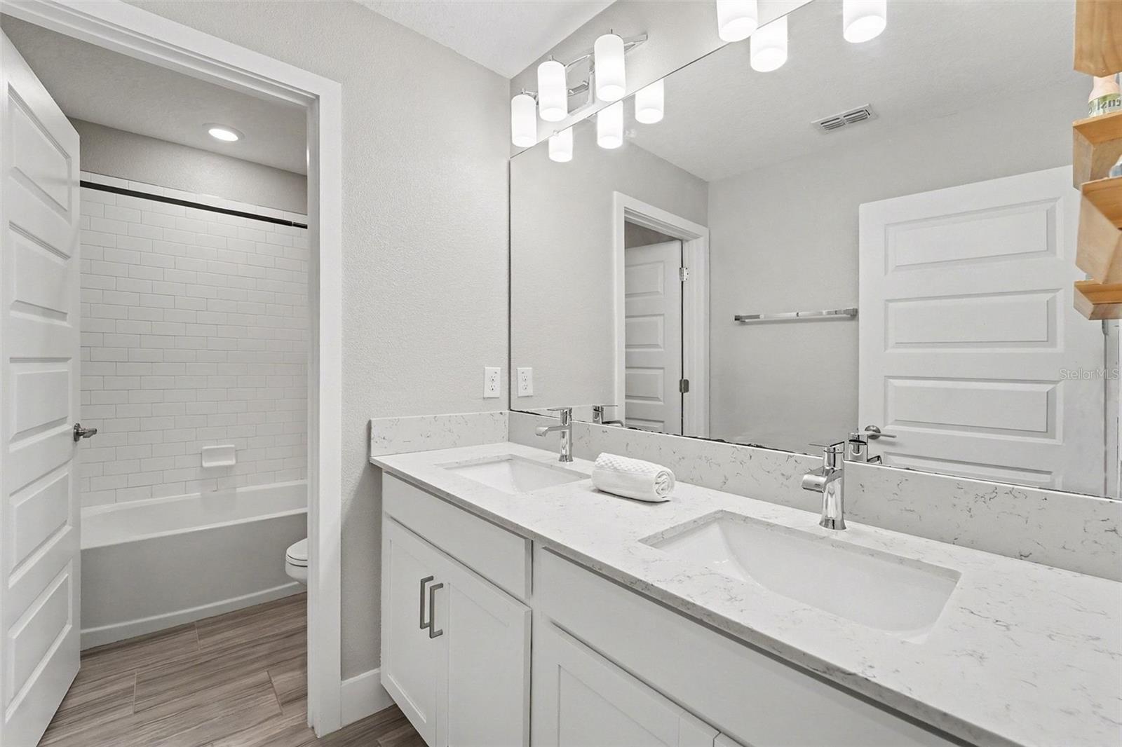 9625 WILD BEGONIA LOOP, LAND O LAKES, FL, 34637