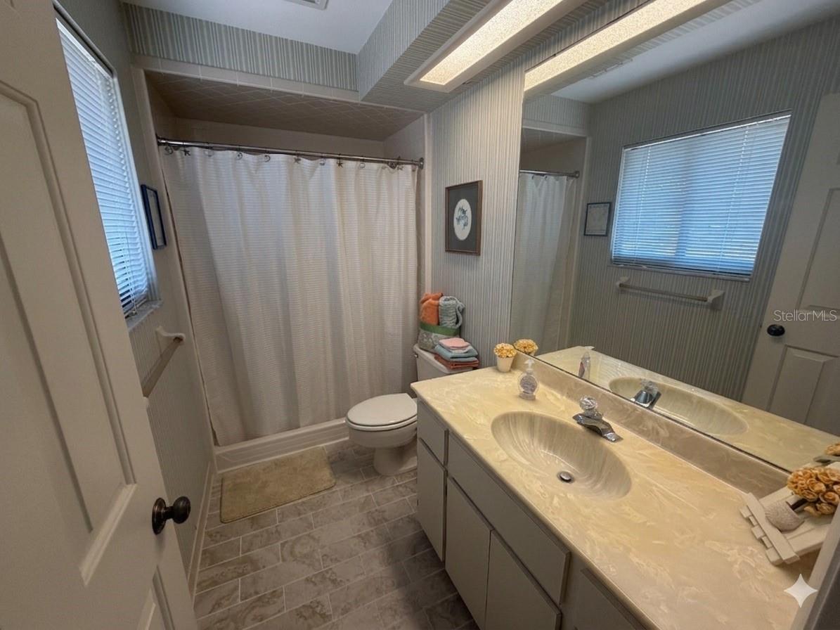 804 PALM HARBOR CT, LEESBURG, FL, 34748
