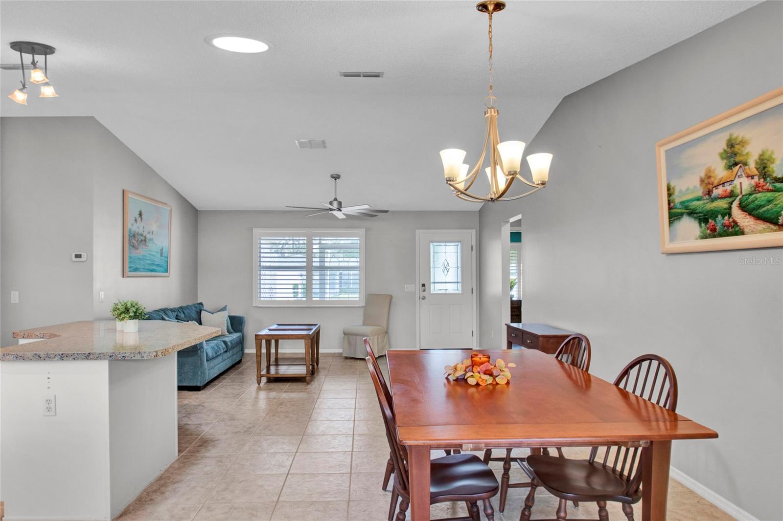 807 CAMINO DEL REY DR, THE VILLAGES, FL, 32159