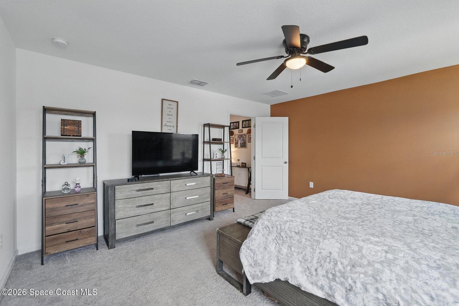 2024 HEMINGWAY CIR, GROVELAND, FL, 34736