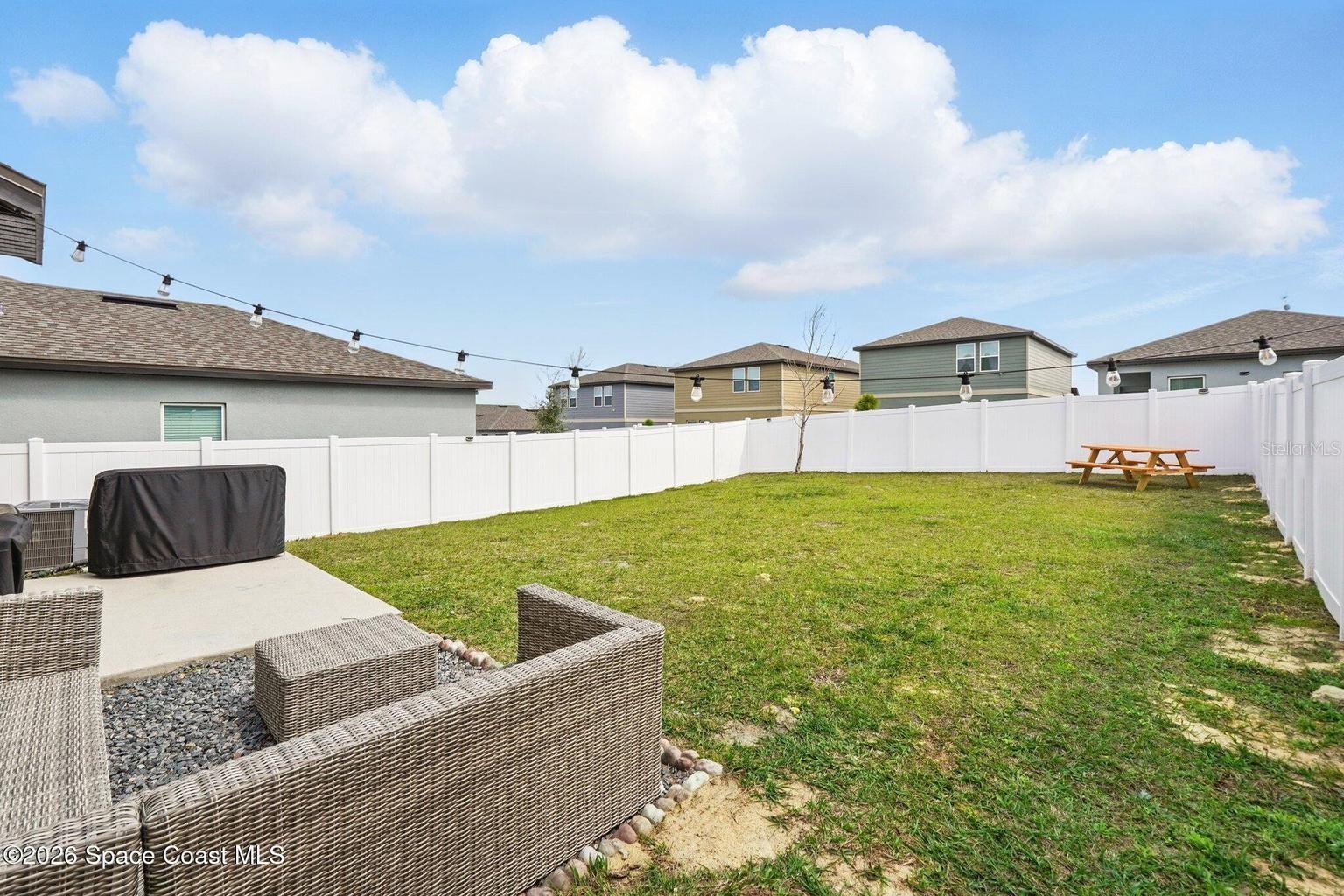2024 HEMINGWAY CIR, GROVELAND, FL, 34736