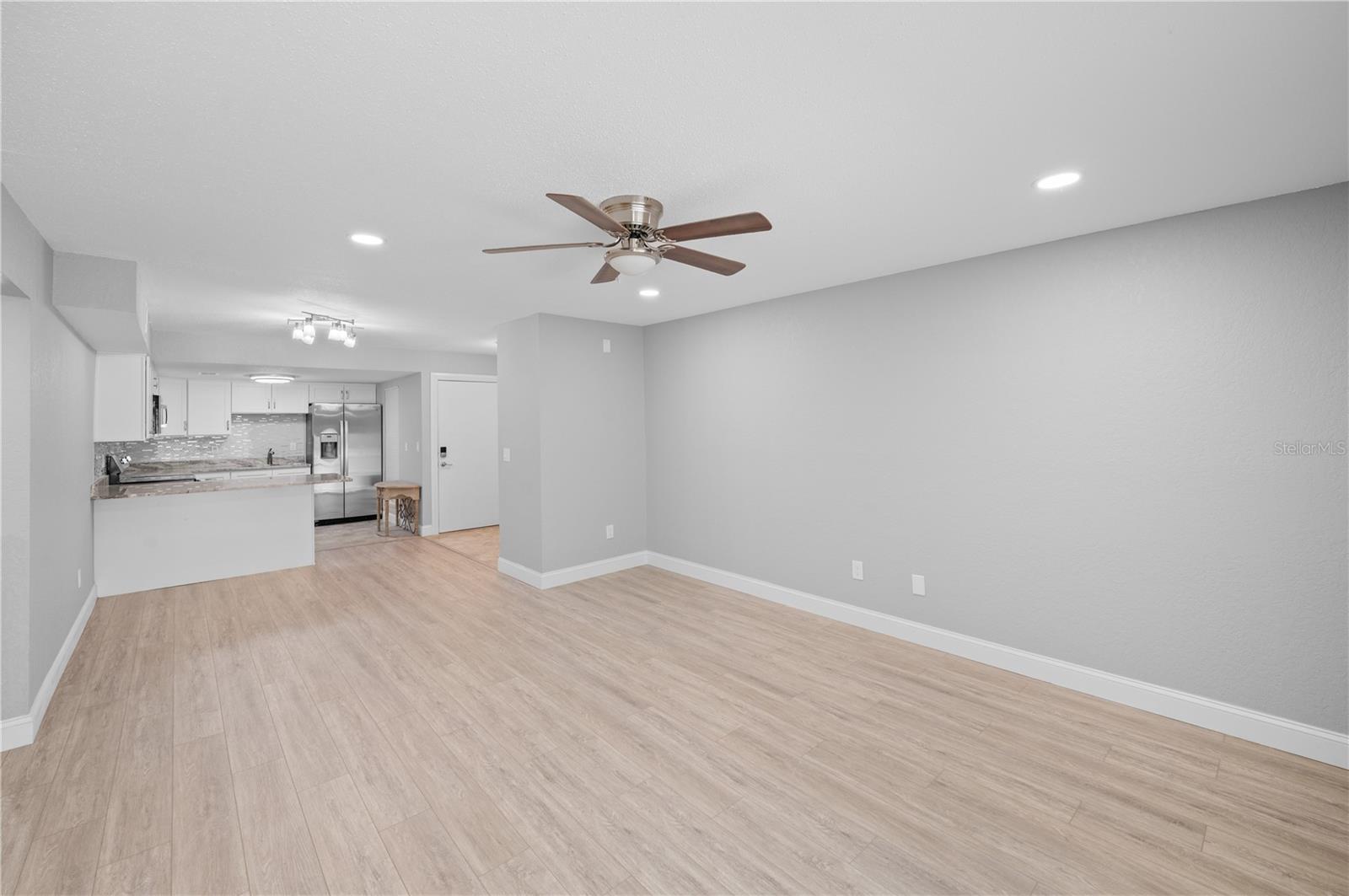 3411 CLARK RD #112, SARASOTA, FL, 34231